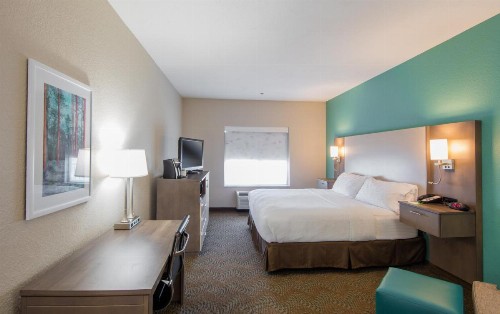 Holiday Inn Hotel & Suites Lake City an IHG Hotel - image 16