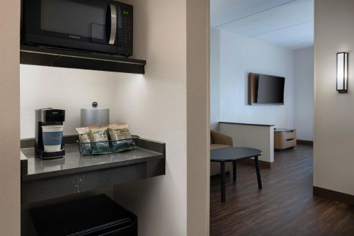 Fairfield Inn & Suites Lake City - image 13