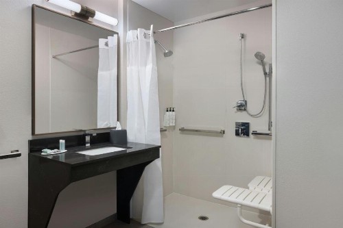 Fairfield Inn & Suites Lake City - image 23