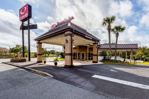 Econo Lodge Lake City North - image 3