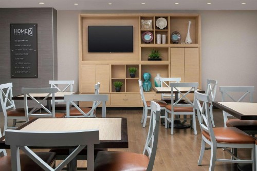 Home2 Suites by Hilton Lake City - image 8