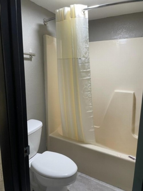 Guest Inn Lake City - image 14