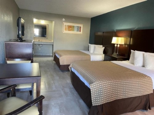 Guest Inn Lake City - image 15