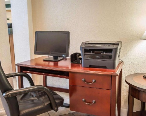 Quality Inn Lake City - image 12