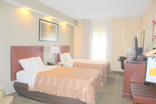 Quality Inn Lake City - image 20