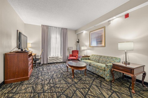 Quality Inn Lake City - image 23
