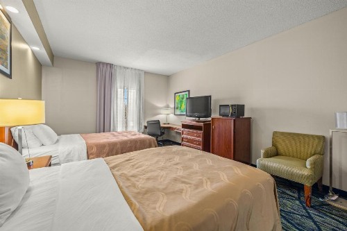 Quality Inn Lake City - image 27