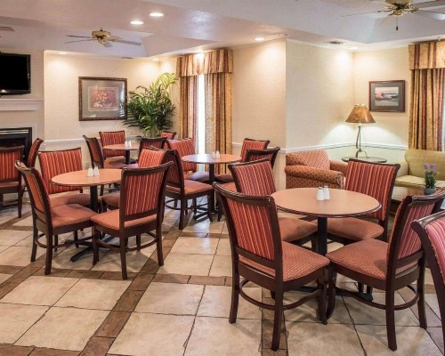 Quality Inn Lake City - image 42