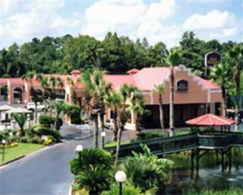 Baymont by Wyndham Lake City - image 26