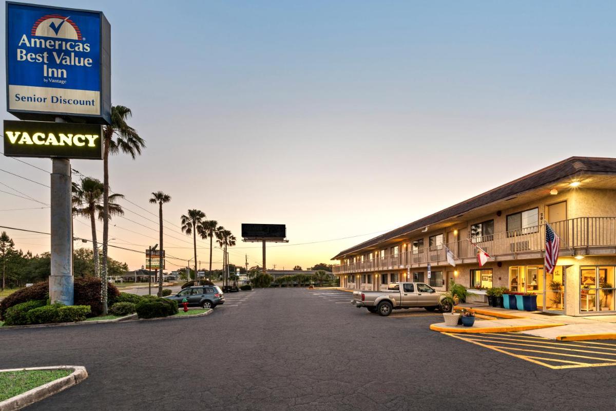 Americas Best Value Inn - Lake City - image 2