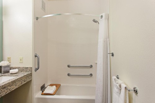 Staybridge Suites Irvine East/Lake Forest an IHG Hotel - image 32