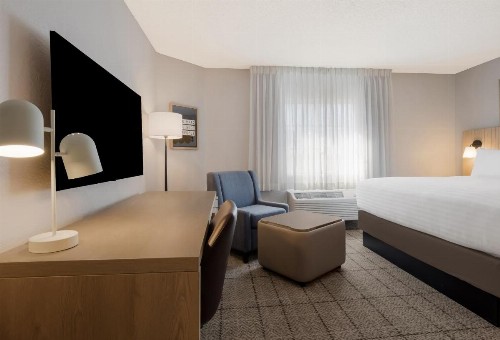 Sonesta Simply Suites Irvine East Foothill - image 11