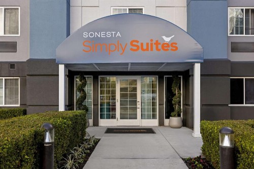 Sonesta Simply Suites Irvine East Foothill - image 15