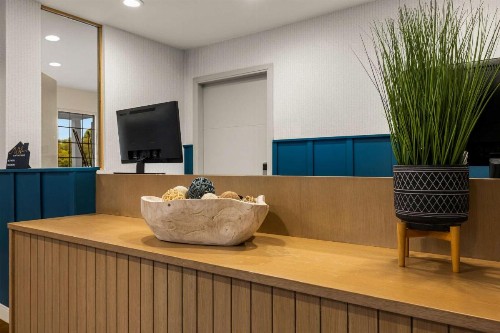 Sonesta Simply Suites Irvine East Foothill - image 16