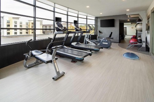 Hilton Garden Inn Irvine Spectrum Lake Forest - image 16