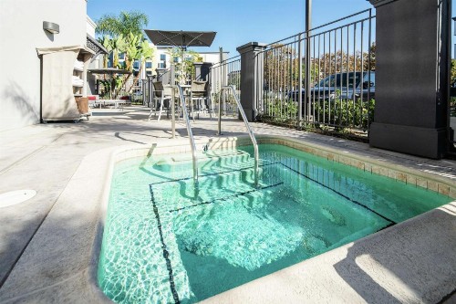 Hilton Garden Inn Irvine Spectrum Lake Forest - image 20