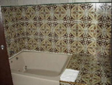 Chateau Royale Inn - image 7