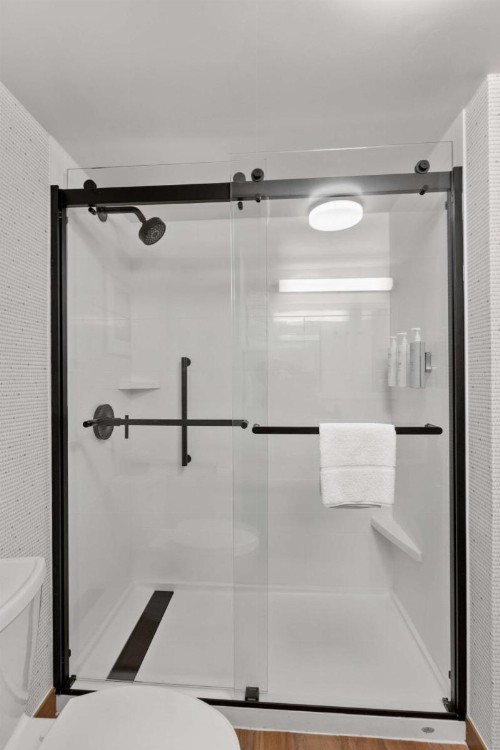Hampton Inn & Suites Lake George - image 32