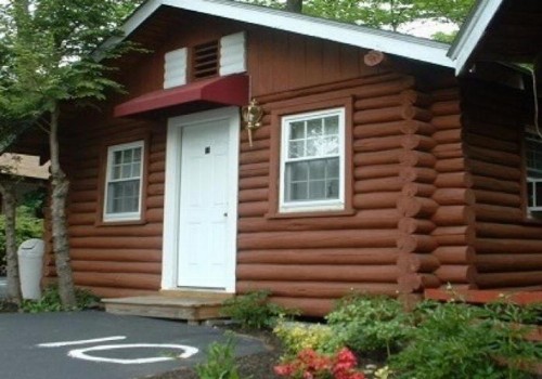 Seven Dwarfs Motel & Cabins - image 10