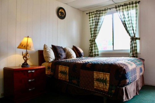 Motel Montreal - image 21
