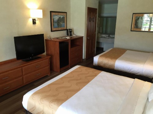 Quality Inn Lake George - image 22