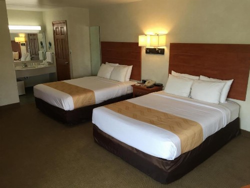 Quality Inn Lake George - image 28