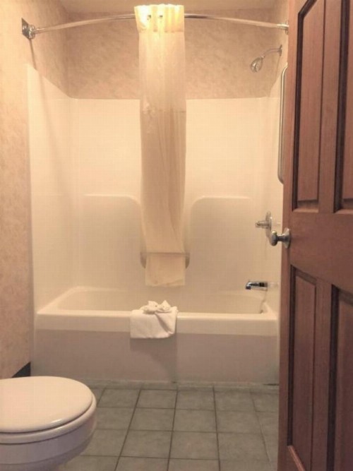 Quality Inn Lake George - image 33