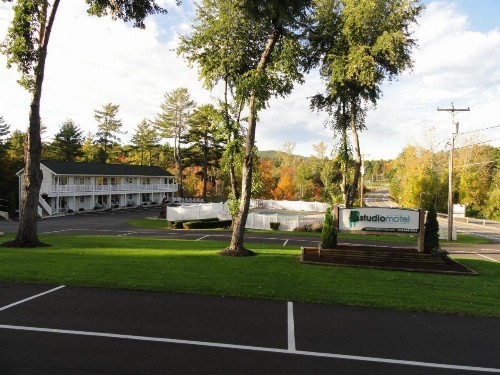 Studio Motel of Lake George - image 24
