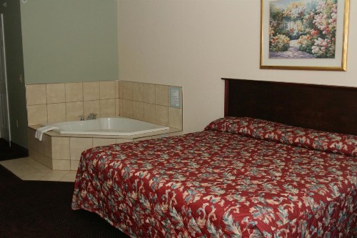 Studio Motel of Lake George - image 30