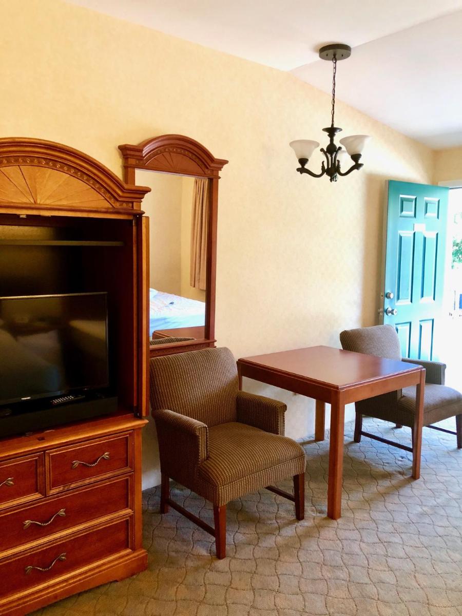 Lyn Aire Motel - Lake George - image 3
