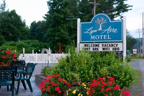 Lyn Aire Motel - Lake George - image 36