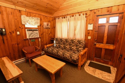 Lake George Diamond Cove Cottages Cabins & Hotel - image 15