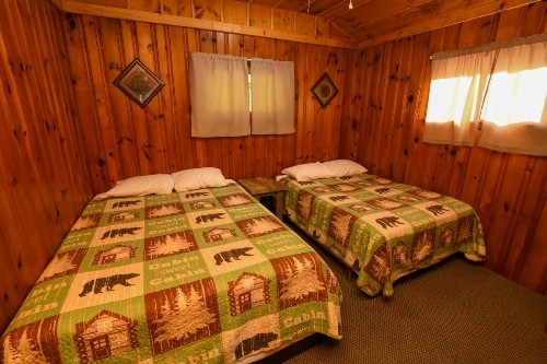 Lake George Diamond Cove Cottages Cabins & Hotel - image 18