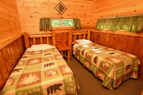 Lake George Diamond Cove Cottages Cabins & Hotel - image 28