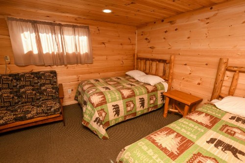 Lake George Diamond Cove Cottages Cabins & Hotel - image 35