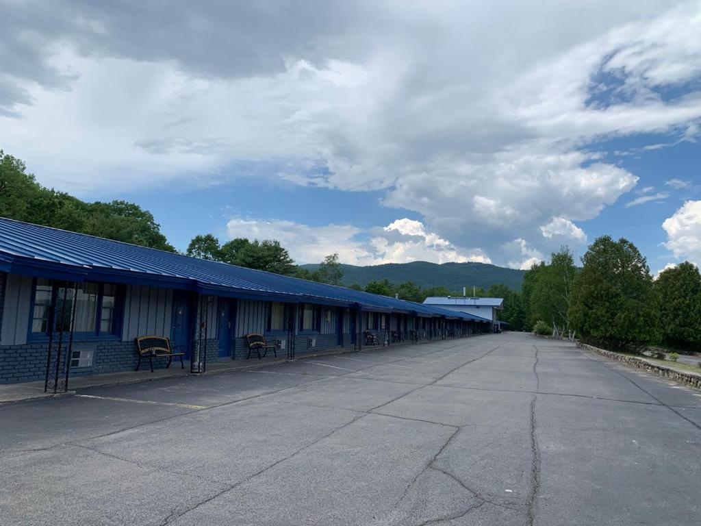 Travelodge by Wyndham Lake George NY - image 5