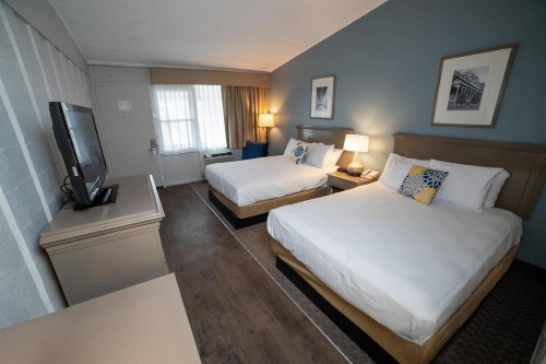 Fort William Henry Hotel - image 21