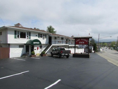 The Lake George Inn - image 16