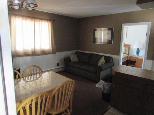 The Lake George Inn - image 49