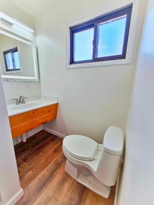 Lake Crest Inn - image 9