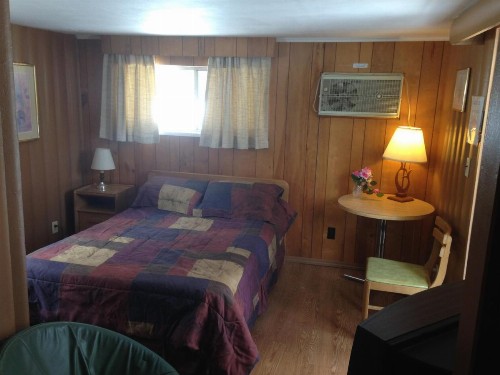Amber Lantern Motel - image 13