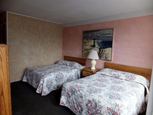 Windsor Motel - image 17
