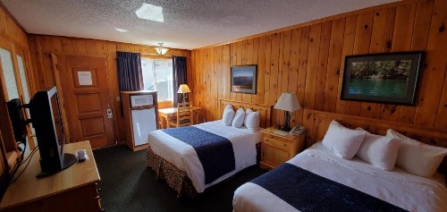 The Lake Motel - image 40