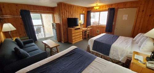 The Lake Motel - image 9