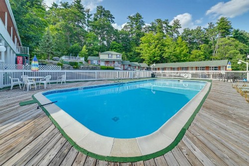 Pinebrook - Three Bedroom House - image 25