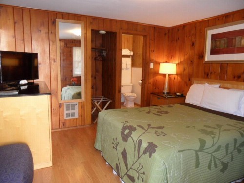 Seven Dwarfs Cabins - White Cabin - image 12