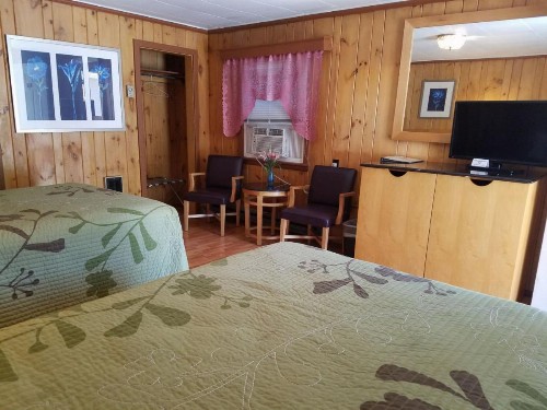 Seven Dwarfs Cabins - Brown Cabins - image 14