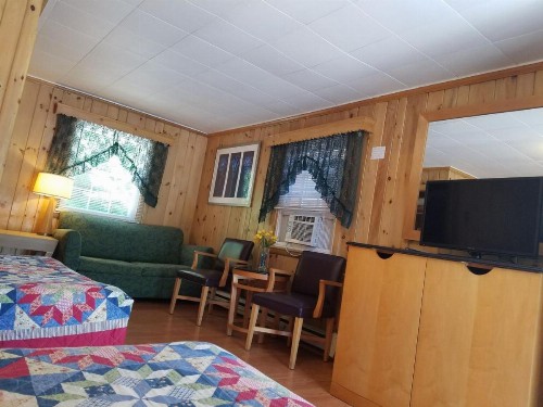Seven Dwarfs Cabins - Brown Cabins - image 23