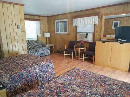 Seven Dwarfs Cabins - Brown Cabins - image 28