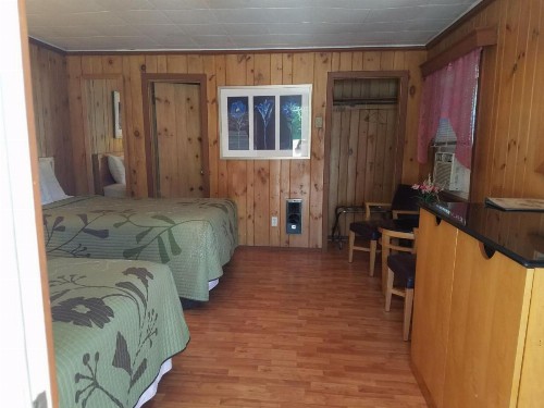 Seven Dwarfs Cabins - Brown Cabins - image 29
